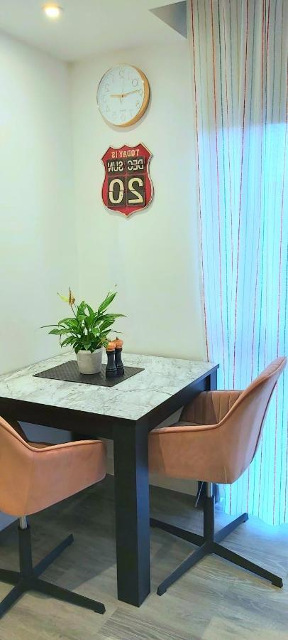 Great Studio Apartments - Netflix, Wifi, Digital Tv Sheffield Bagian luar foto
