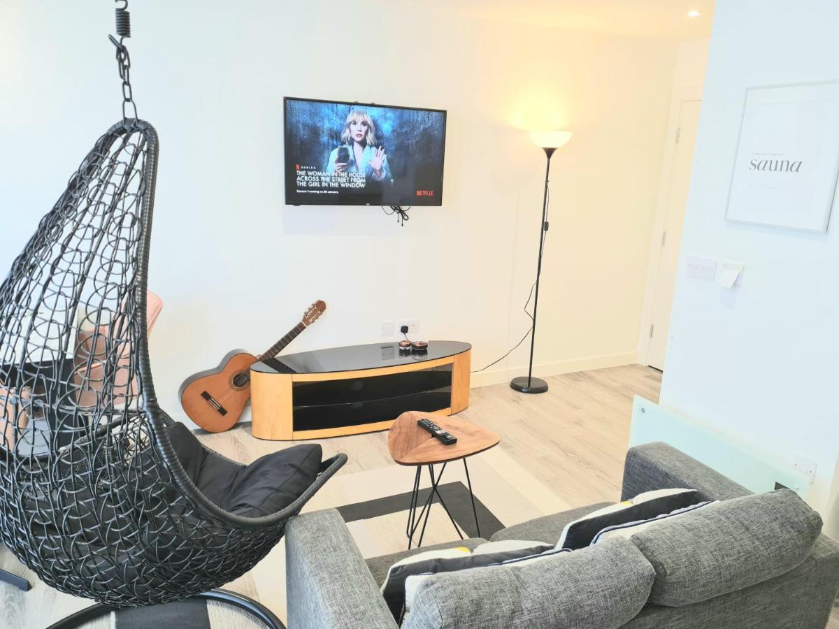Great Studio Apartments - Netflix, Wifi, Digital Tv Sheffield Bagian luar foto